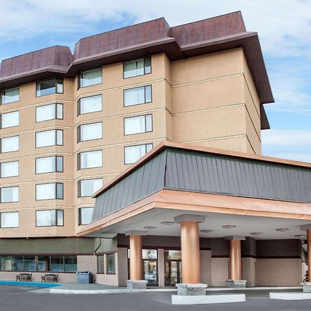 Baymont By Wyndham Red Deer Hotel Buitenkant foto