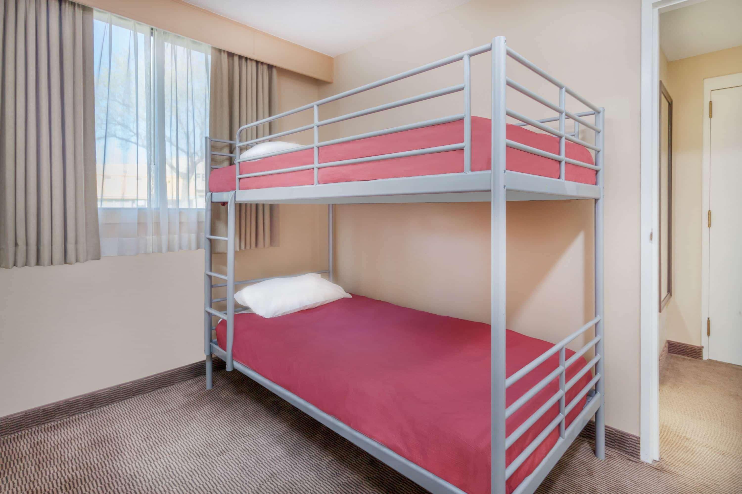Baymont By Wyndham Red Deer Hotel Buitenkant foto