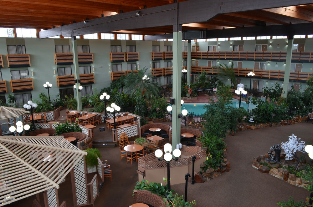 Baymont By Wyndham Red Deer Hotel Buitenkant foto